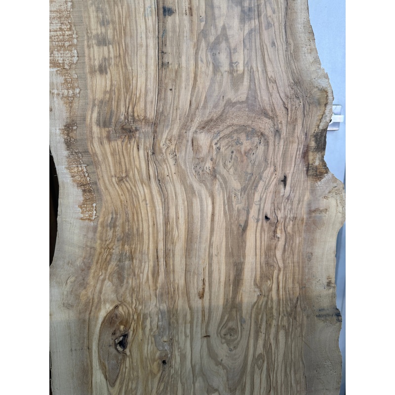5/4 Kiln-Dried Olivewood Lumber – Long Edge