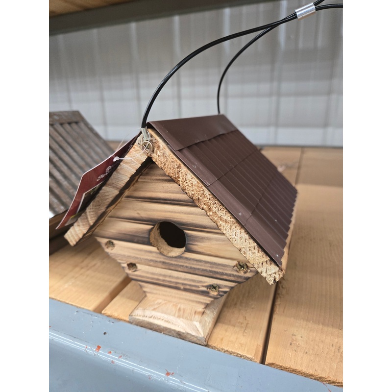 Rustic Wren Birdhouse (1.34 lbs)