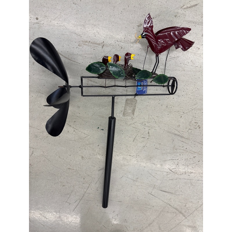 Cardinal Nest Whirligig Bird Feeder