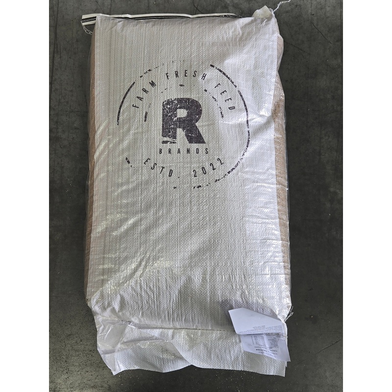 R Brand Broiler Crumble (50 lbs)