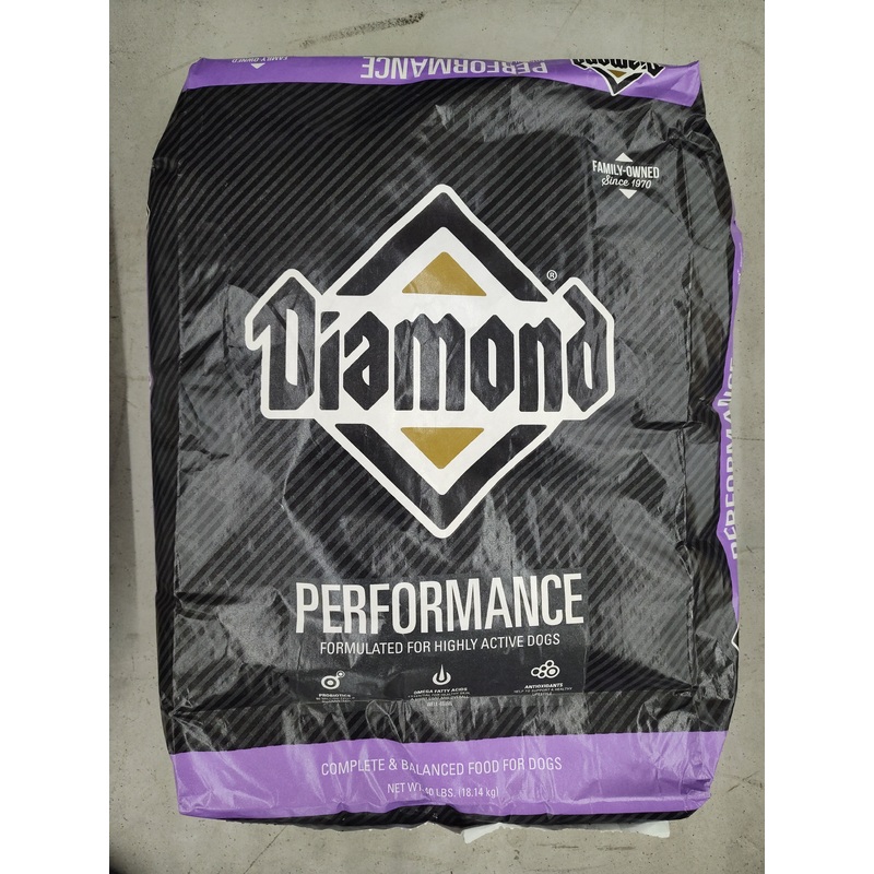 DIAMOND 40# PROFESSIONAL 30/20 DOG FOOD (40 lbs)