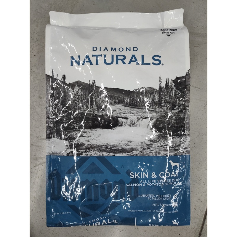DIAMOND Naturals Skin & Coat Formula Dog Food (15 lbs)