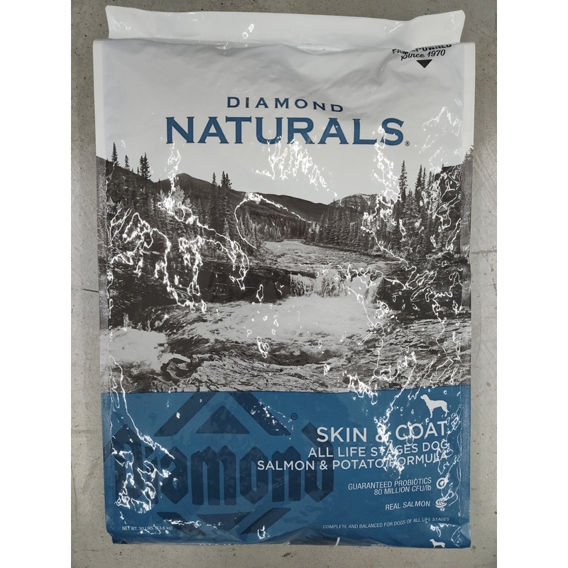 Diamond Skin & Coat Salmon Dog Food (30 lbs)