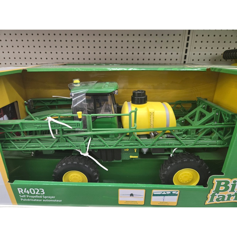 1/16 John Deere R4023 Self-Propelled Sprayer Toy