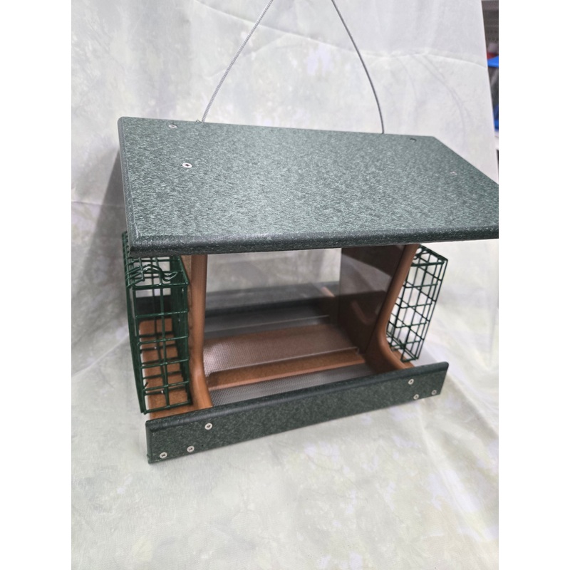 Deluxe Suet Feeder (5 lbs)