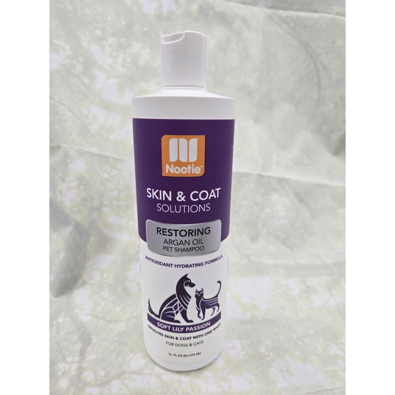 16 oz Lilly Pass Shampoo for Pets