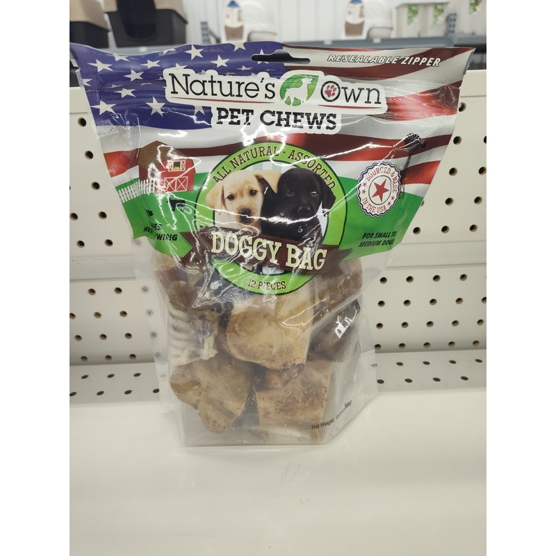 Doggy Bag – 12 Pieces of Pet Treats, Toys, and Supplies