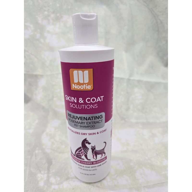 16 oz Shampoo – Cherry Blossom Scent