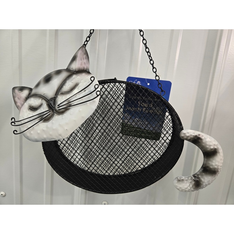 Cat Mesh Bird Feeder for Outdoor Decor