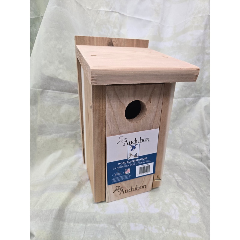 Cedar Bluebird House by Audu
