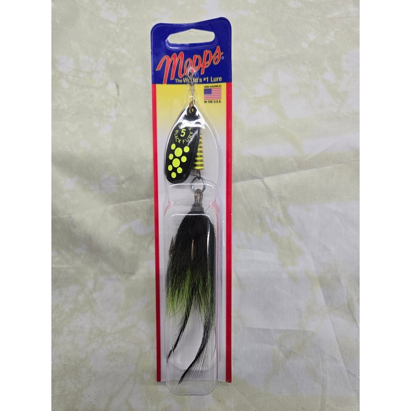 Black Fury Musky Lure